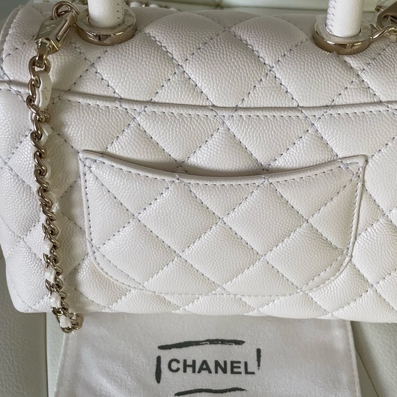 Chanel Coco Handle Extra Mini Bag White Caviar Leather LGHW. - Picture 9 of 14